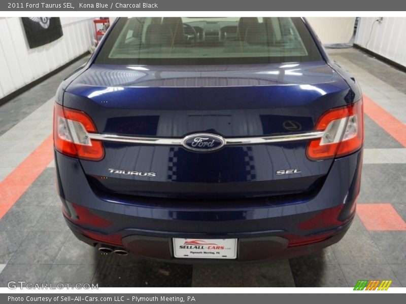 Kona Blue / Charcoal Black 2011 Ford Taurus SEL