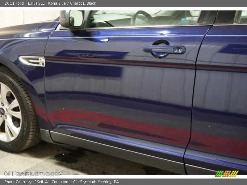 Kona Blue / Charcoal Black 2011 Ford Taurus SEL