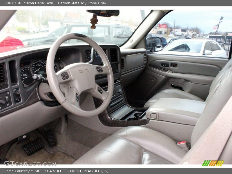 Carbon Metallic / Stone Gray 2004 GMC Yukon Denali AWD