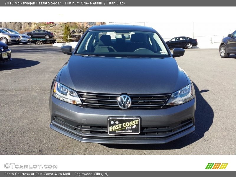 Platinum Gray Metallic / Titan Black 2015 Volkswagen Passat S Sedan