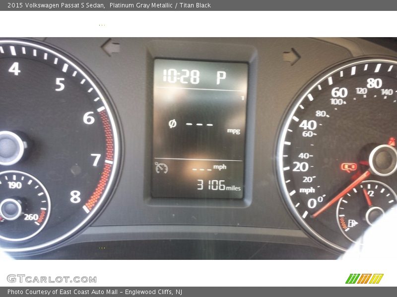 Platinum Gray Metallic / Titan Black 2015 Volkswagen Passat S Sedan