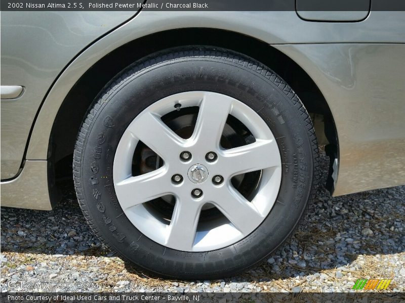 Polished Pewter Metallic / Charcoal Black 2002 Nissan Altima 2.5 S