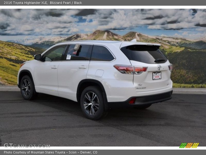 Blizzard Pearl / Black 2016 Toyota Highlander XLE