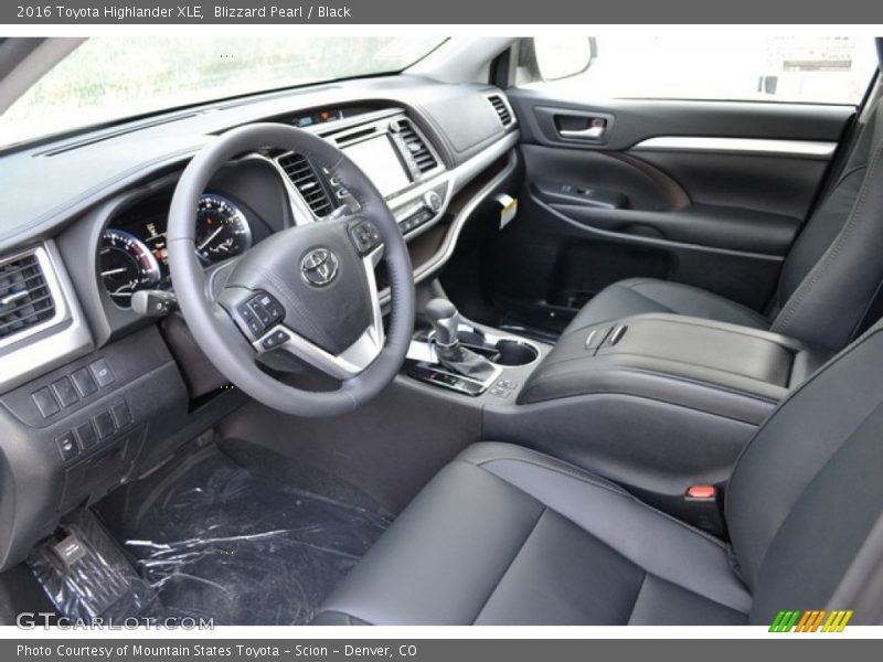 Blizzard Pearl / Black 2016 Toyota Highlander XLE