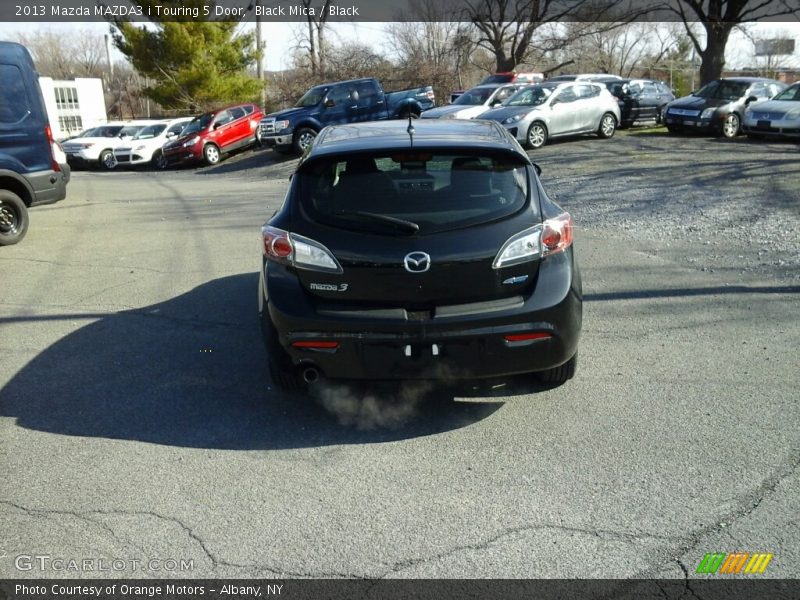Black Mica / Black 2013 Mazda MAZDA3 i Touring 5 Door