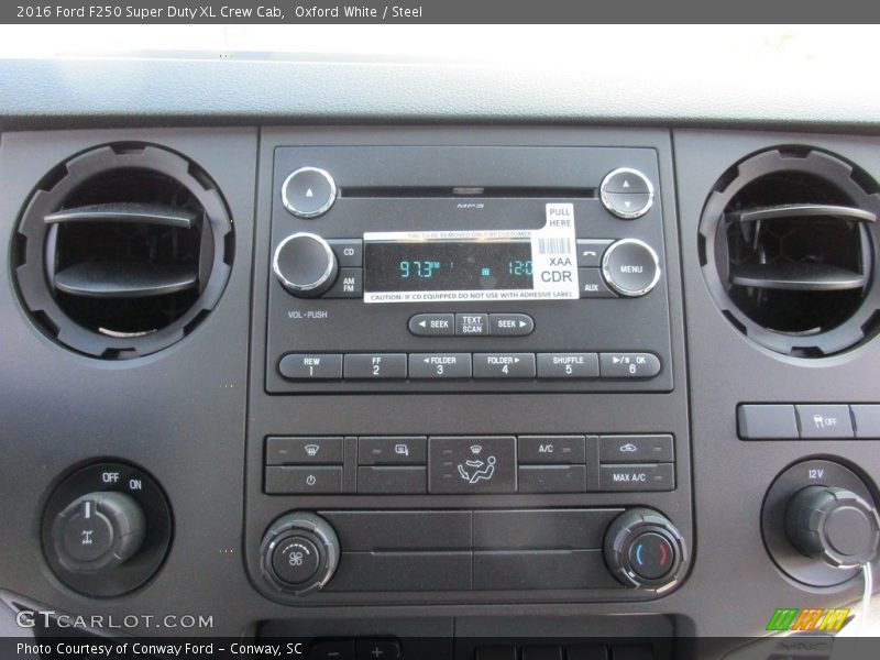 Oxford White / Steel 2016 Ford F250 Super Duty XL Crew Cab