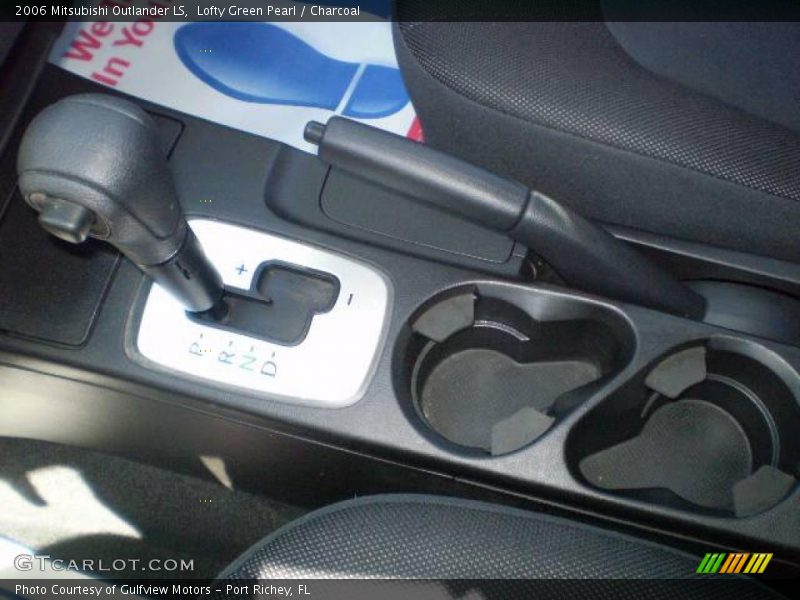 Lofty Green Pearl / Charcoal 2006 Mitsubishi Outlander LS