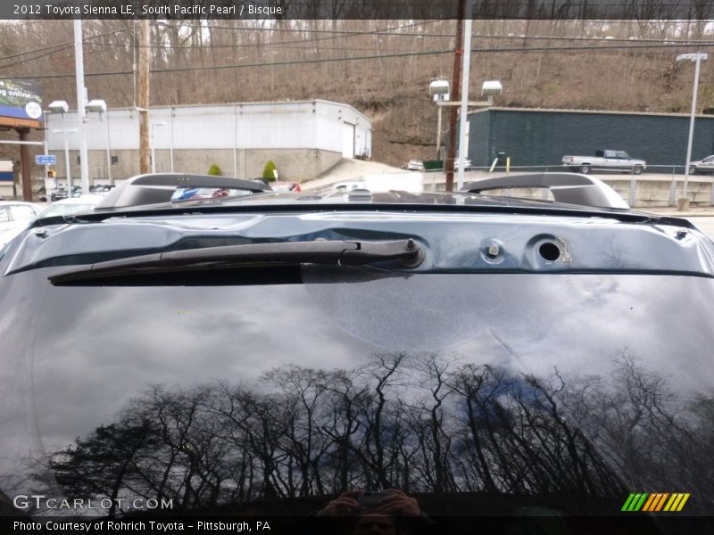South Pacific Pearl / Bisque 2012 Toyota Sienna LE