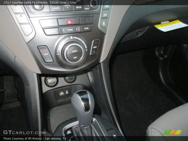 Circuit Silver / Gray 2017 Hyundai Santa Fe Ultimate