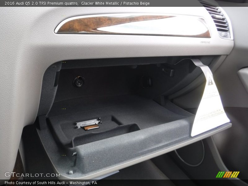 Glacier White Metallic / Pistachio Beige 2016 Audi Q5 2.0 TFSI Premium quattro