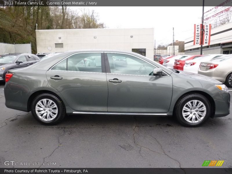Cypress Green Metallic / Ivory 2013 Toyota Camry LE