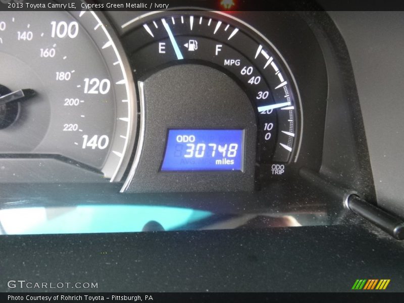Cypress Green Metallic / Ivory 2013 Toyota Camry LE