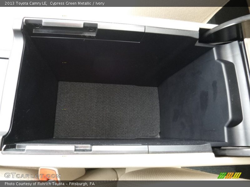 Cypress Green Metallic / Ivory 2013 Toyota Camry LE