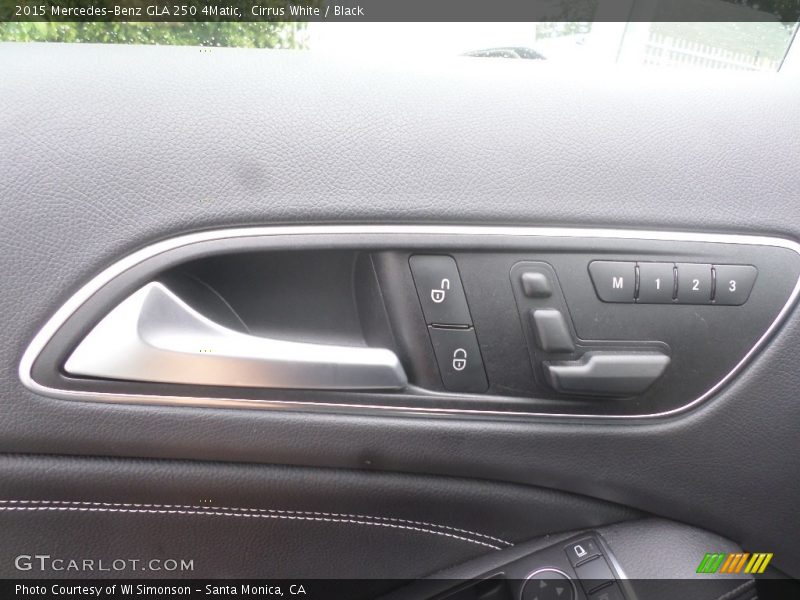 Cirrus White / Black 2015 Mercedes-Benz GLA 250 4Matic