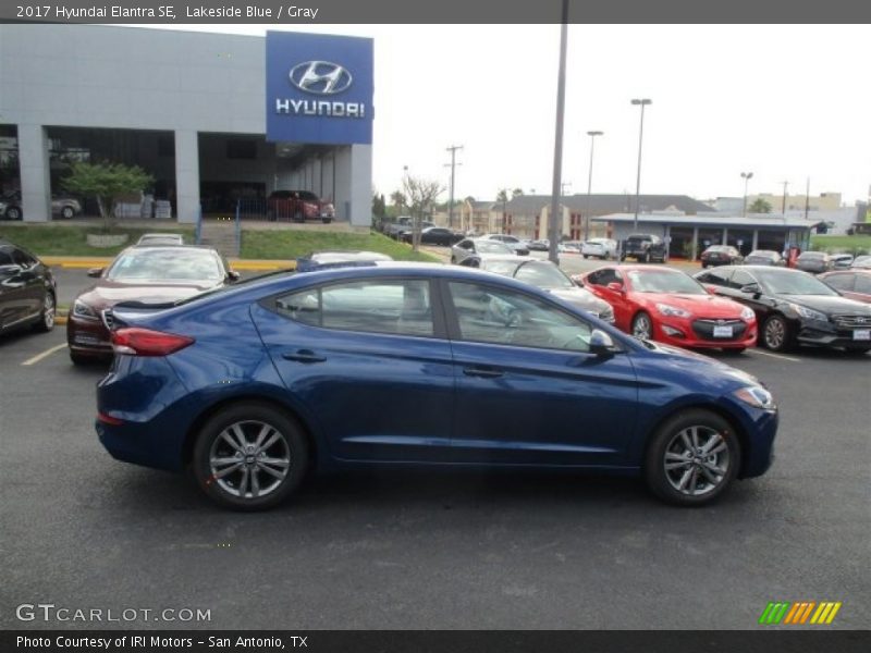 Lakeside Blue / Gray 2017 Hyundai Elantra SE