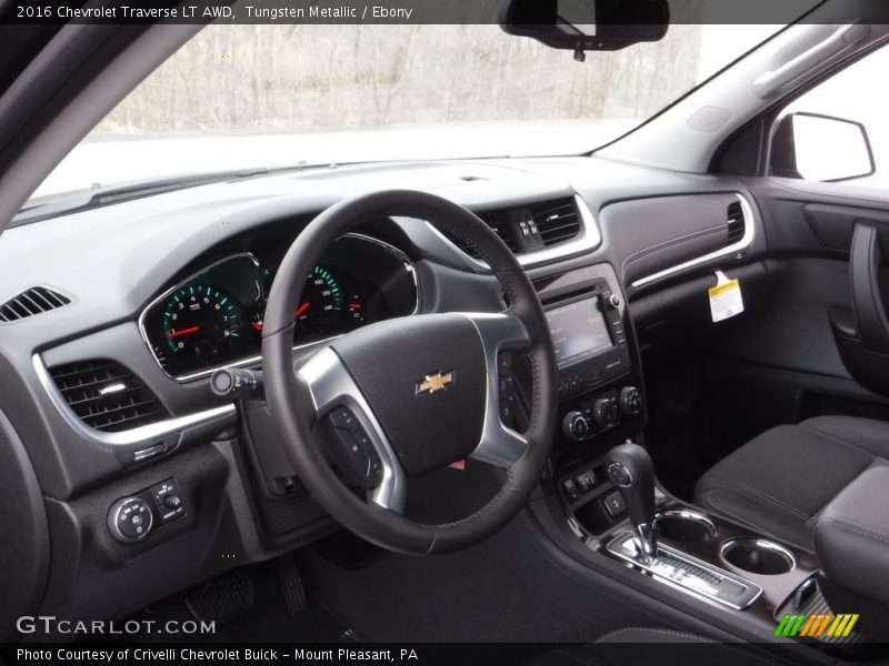 Tungsten Metallic / Ebony 2016 Chevrolet Traverse LT AWD