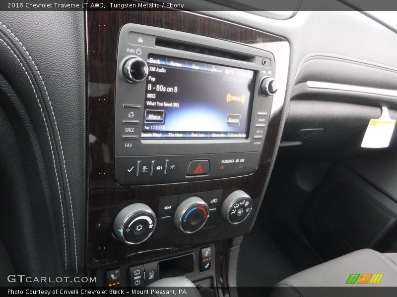 Tungsten Metallic / Ebony 2016 Chevrolet Traverse LT AWD