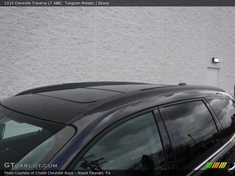 Tungsten Metallic / Ebony 2016 Chevrolet Traverse LT AWD