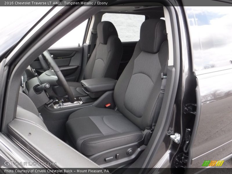 Tungsten Metallic / Ebony 2016 Chevrolet Traverse LT AWD
