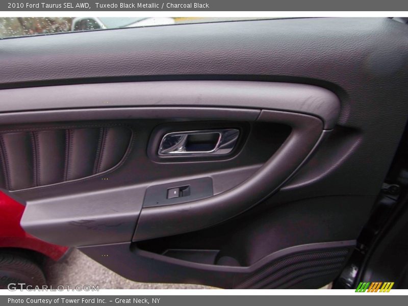 Tuxedo Black Metallic / Charcoal Black 2010 Ford Taurus SEL AWD