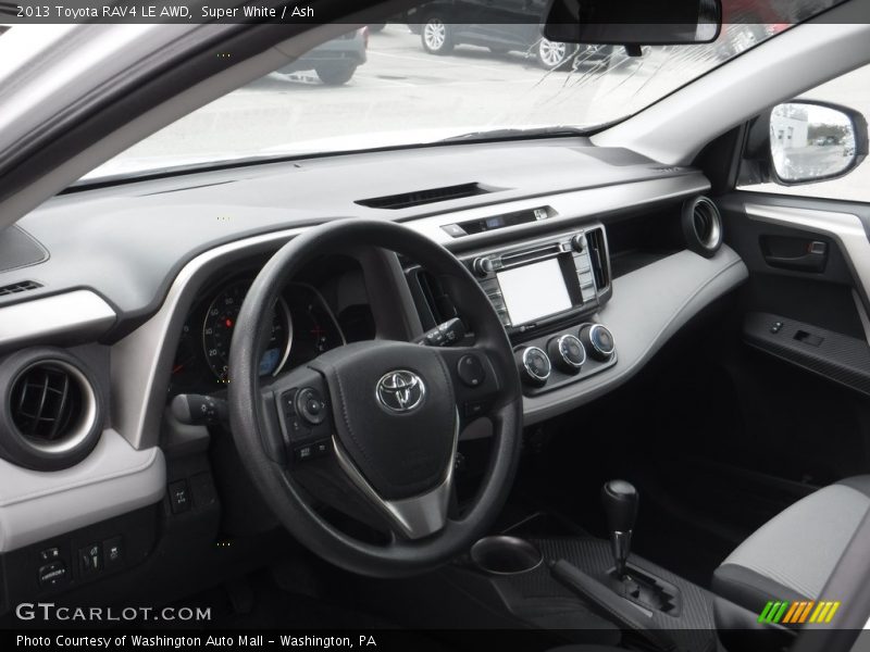 Super White / Ash 2013 Toyota RAV4 LE AWD