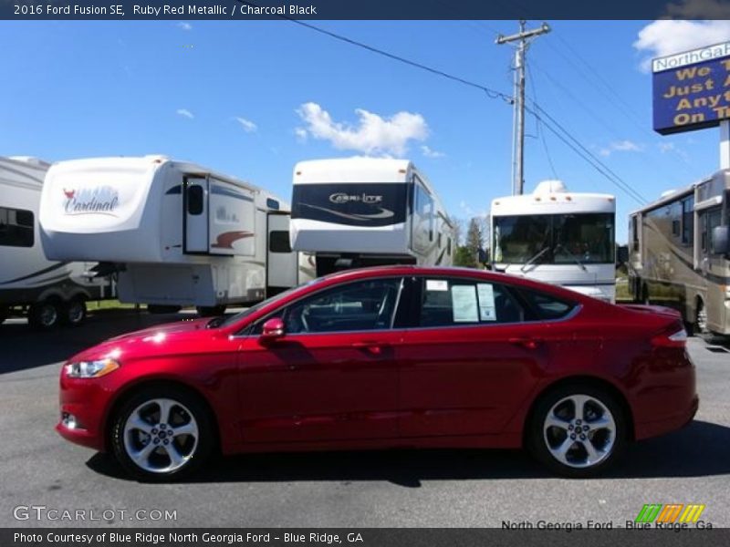 Ruby Red Metallic / Charcoal Black 2016 Ford Fusion SE