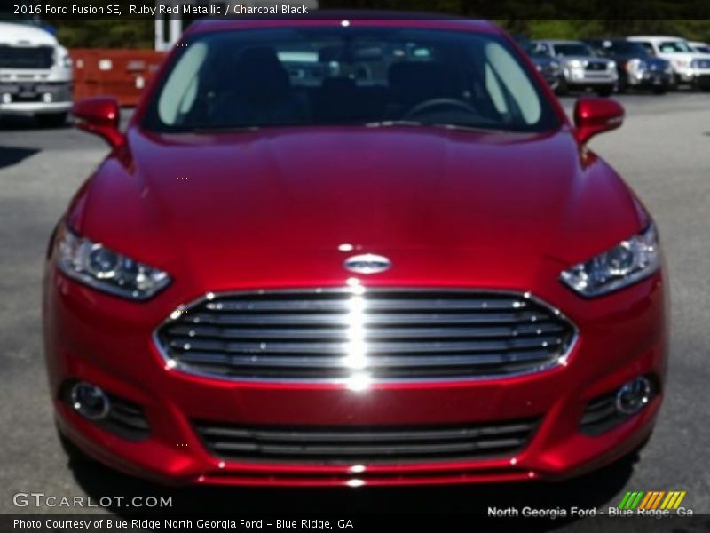 Ruby Red Metallic / Charcoal Black 2016 Ford Fusion SE