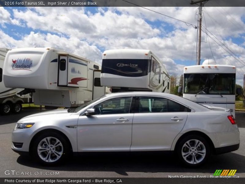 Ingot Silver / Charcoal Black 2016 Ford Taurus SEL