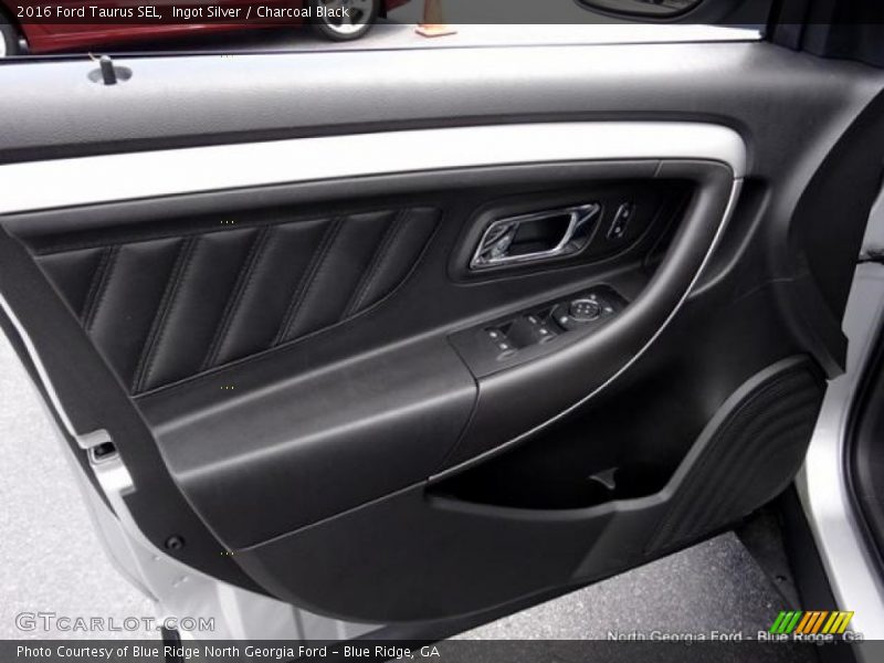 Ingot Silver / Charcoal Black 2016 Ford Taurus SEL
