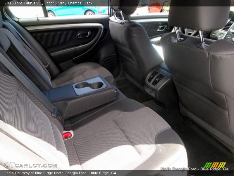 Ingot Silver / Charcoal Black 2016 Ford Taurus SEL