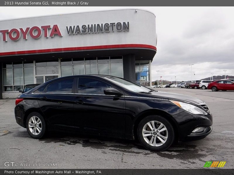 Midnight Black / Gray 2013 Hyundai Sonata GLS