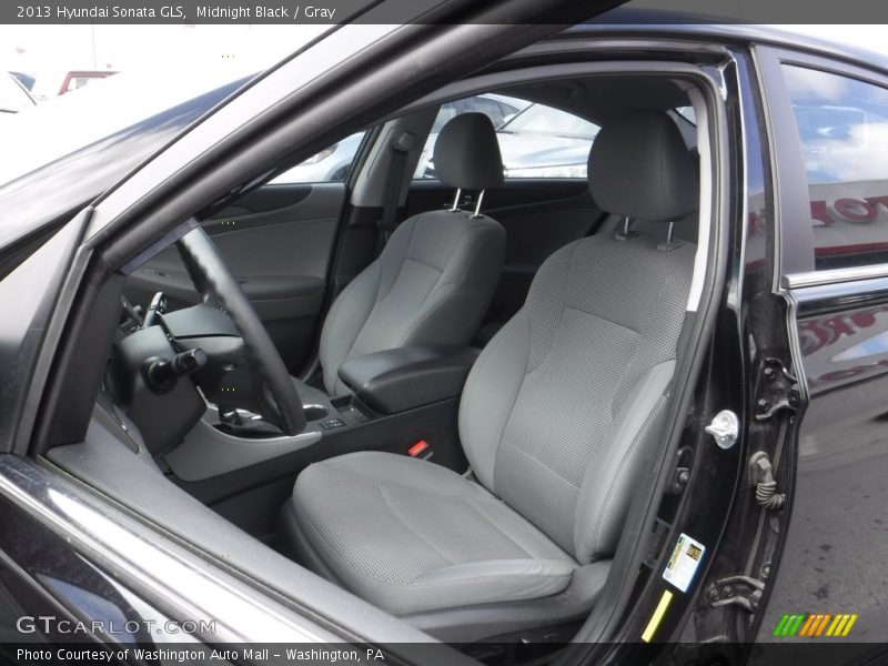 Midnight Black / Gray 2013 Hyundai Sonata GLS