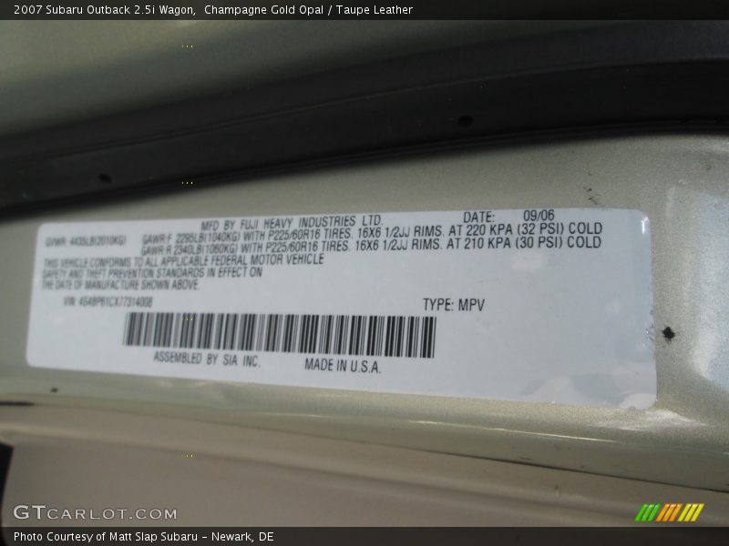 Champagne Gold Opal / Taupe Leather 2007 Subaru Outback 2.5i Wagon