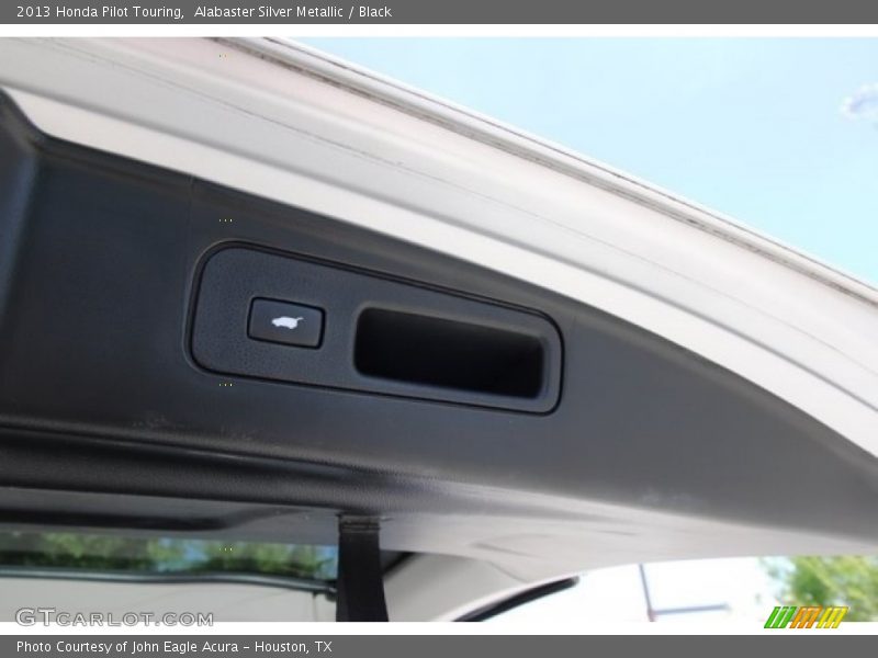 Alabaster Silver Metallic / Black 2013 Honda Pilot Touring