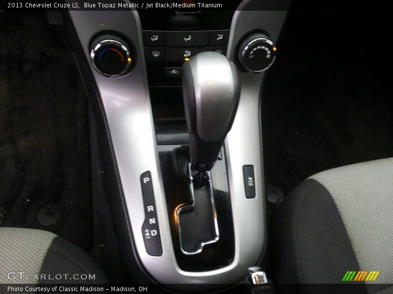 Blue Topaz Metallic / Jet Black/Medium Titanium 2013 Chevrolet Cruze LS