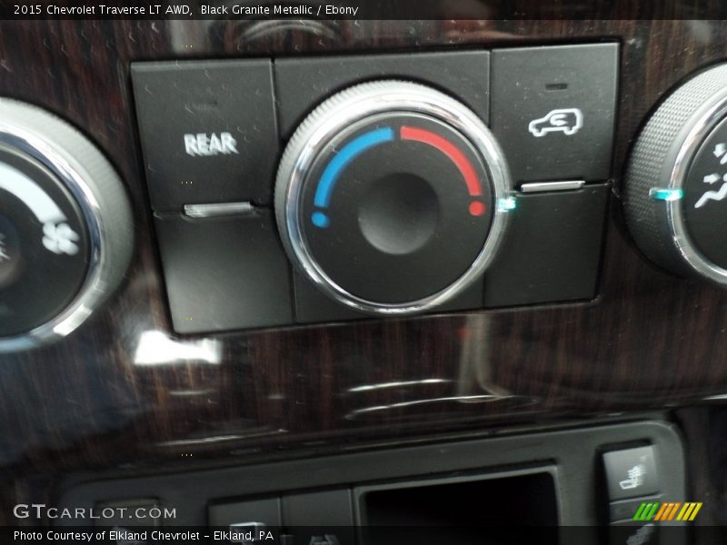 Black Granite Metallic / Ebony 2015 Chevrolet Traverse LT AWD