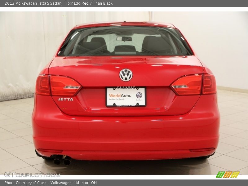 Tornado Red / Titan Black 2013 Volkswagen Jetta S Sedan