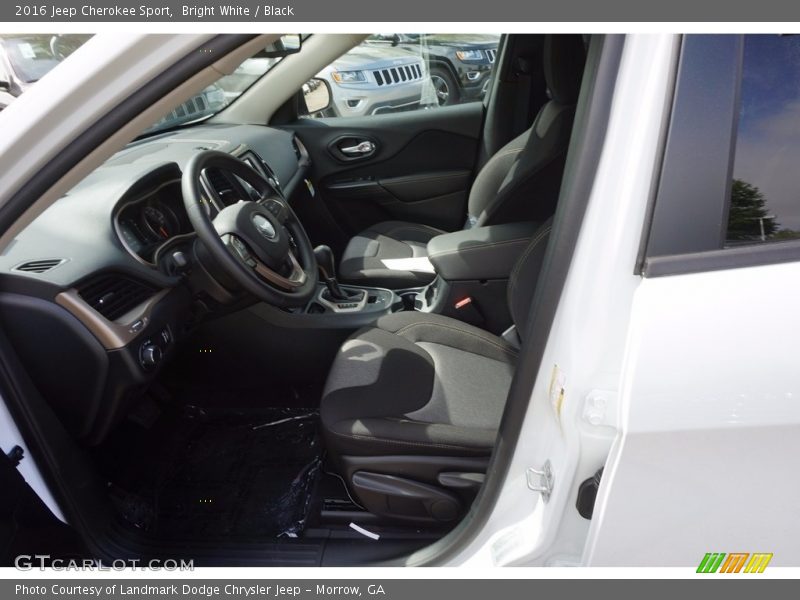 Bright White / Black 2016 Jeep Cherokee Sport