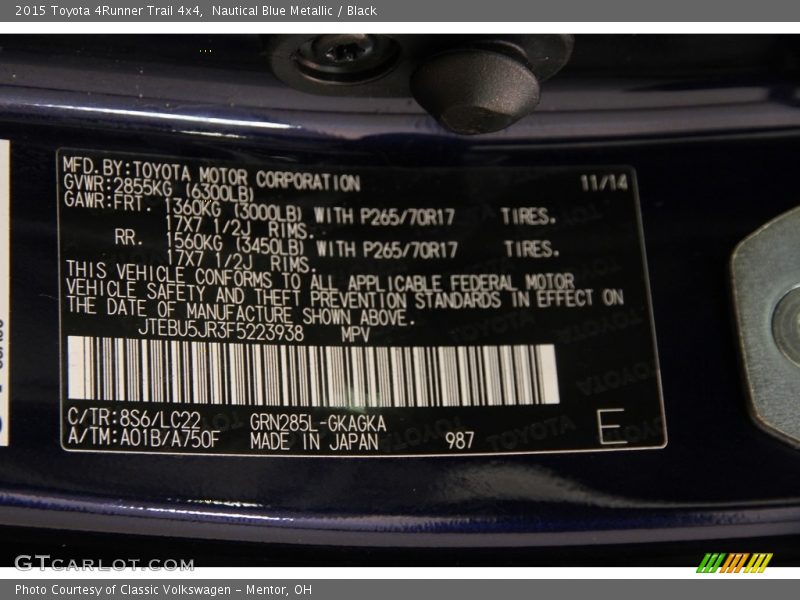 Nautical Blue Metallic / Black 2015 Toyota 4Runner Trail 4x4