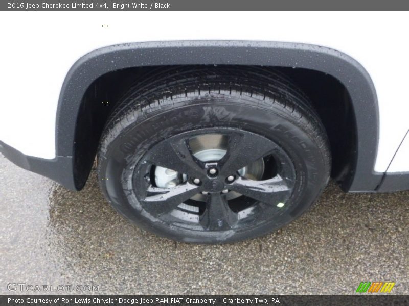 Bright White / Black 2016 Jeep Cherokee Limited 4x4