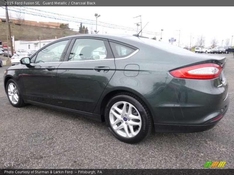 Guard Metallic / Charcoal Black 2015 Ford Fusion SE