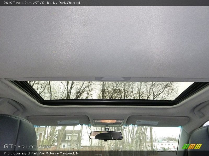 Black / Dark Charcoal 2010 Toyota Camry SE V6