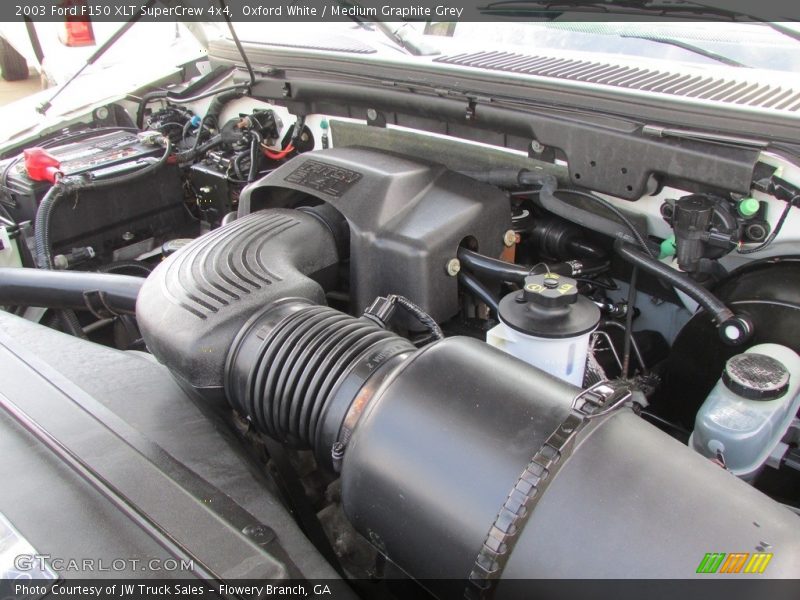 Oxford White / Medium Graphite Grey 2003 Ford F150 XLT SuperCrew 4x4