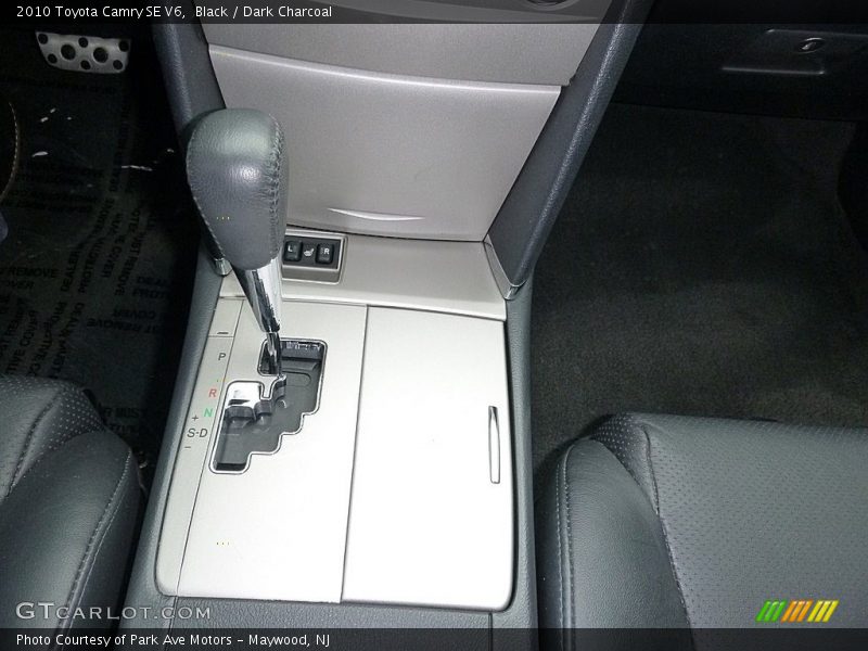 Black / Dark Charcoal 2010 Toyota Camry SE V6