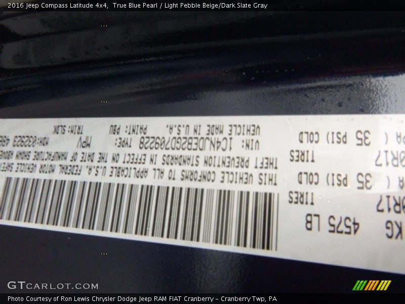 True Blue Pearl / Light Pebble Beige/Dark Slate Gray 2016 Jeep Compass Latitude 4x4