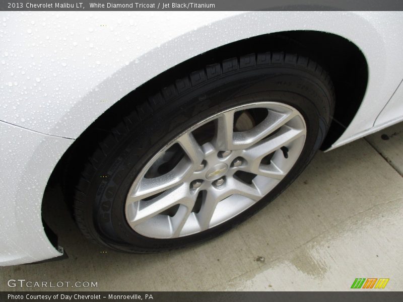 White Diamond Tricoat / Jet Black/Titanium 2013 Chevrolet Malibu LT