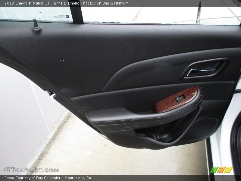 White Diamond Tricoat / Jet Black/Titanium 2013 Chevrolet Malibu LT