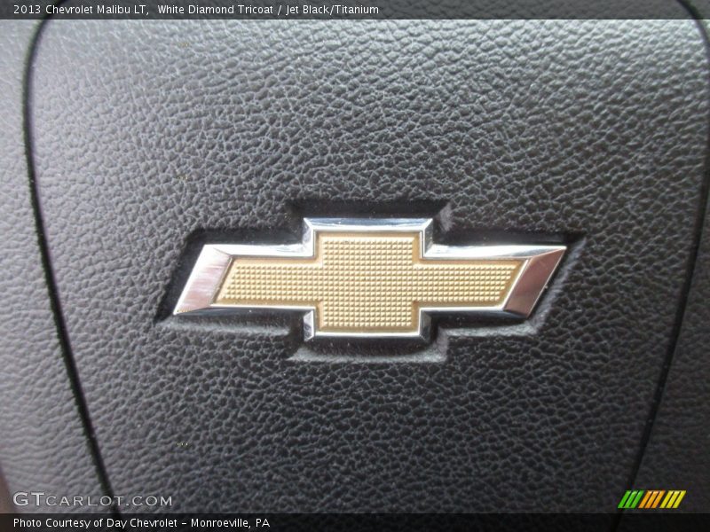 White Diamond Tricoat / Jet Black/Titanium 2013 Chevrolet Malibu LT