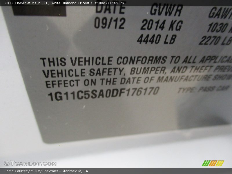 White Diamond Tricoat / Jet Black/Titanium 2013 Chevrolet Malibu LT