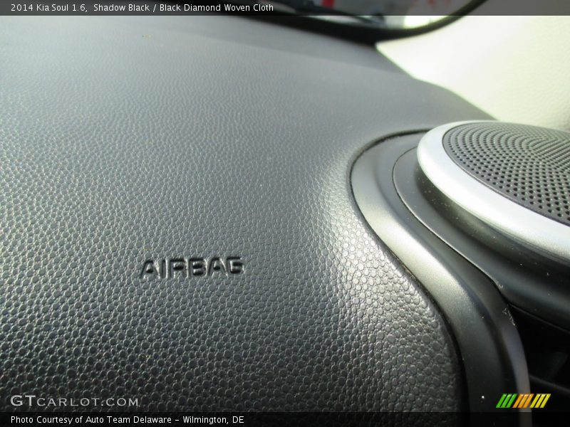 Shadow Black / Black Diamond Woven Cloth 2014 Kia Soul 1.6